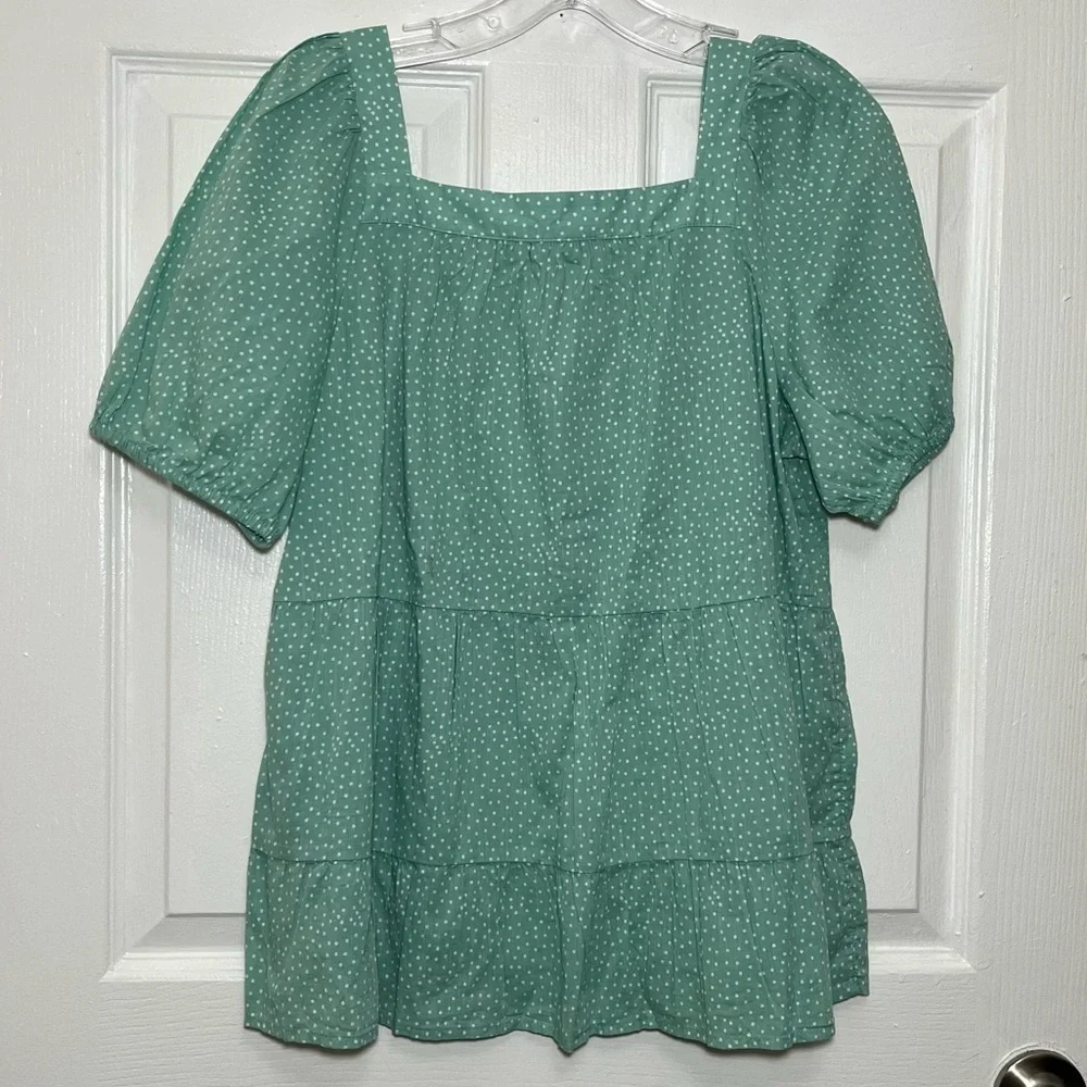 NWT LOFT Babydoll Cottage Core Green Square Neckline Puff Sleeve Green Top